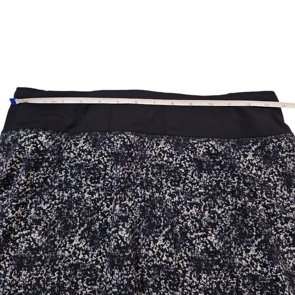 Lululemon Run: Pace Setter Skirt *4-way Stretch - Picture 16 of 16